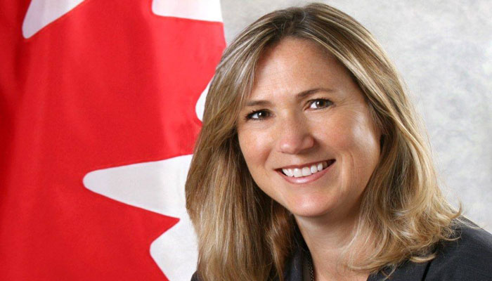 خانم هیلمن رسما به عنوان سفیر کانادا در آمریکا معرفی شد