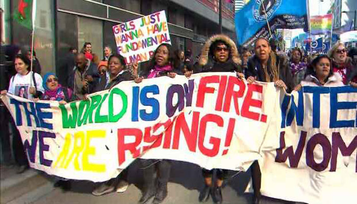 راهپیمایی هزاران نفر در تورنتو برای یادبود روز جهانی زن