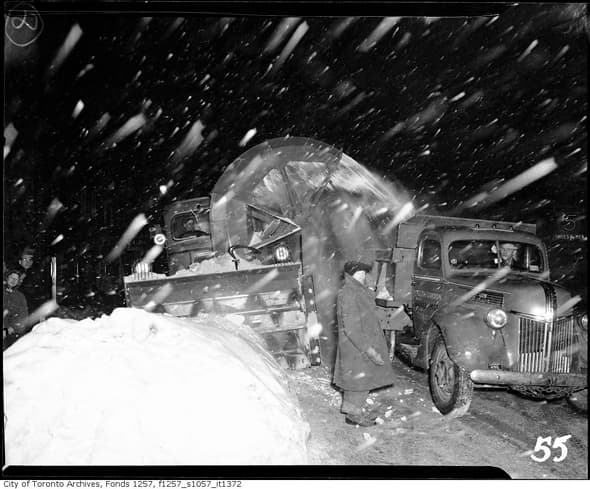 Snow blower, 1943
