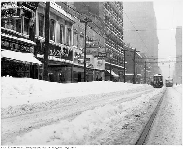 Yonge looking south at Adelaide, 1944
